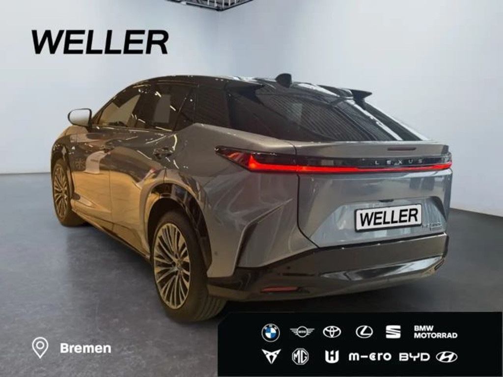 Lexus RZ