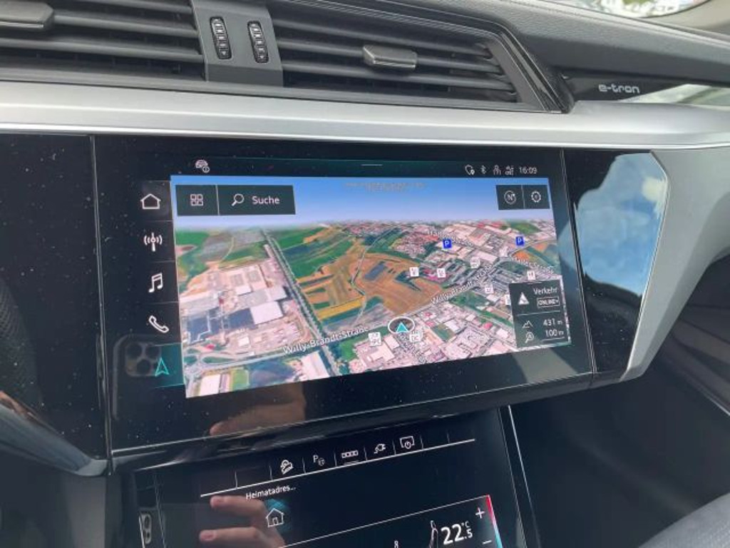 Audi Q8 e-tron