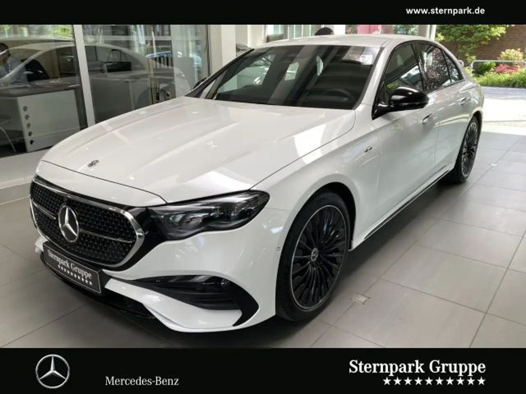 Mercedes-Benz E-Klasse E 300 AMG Line E 300 e Sedan