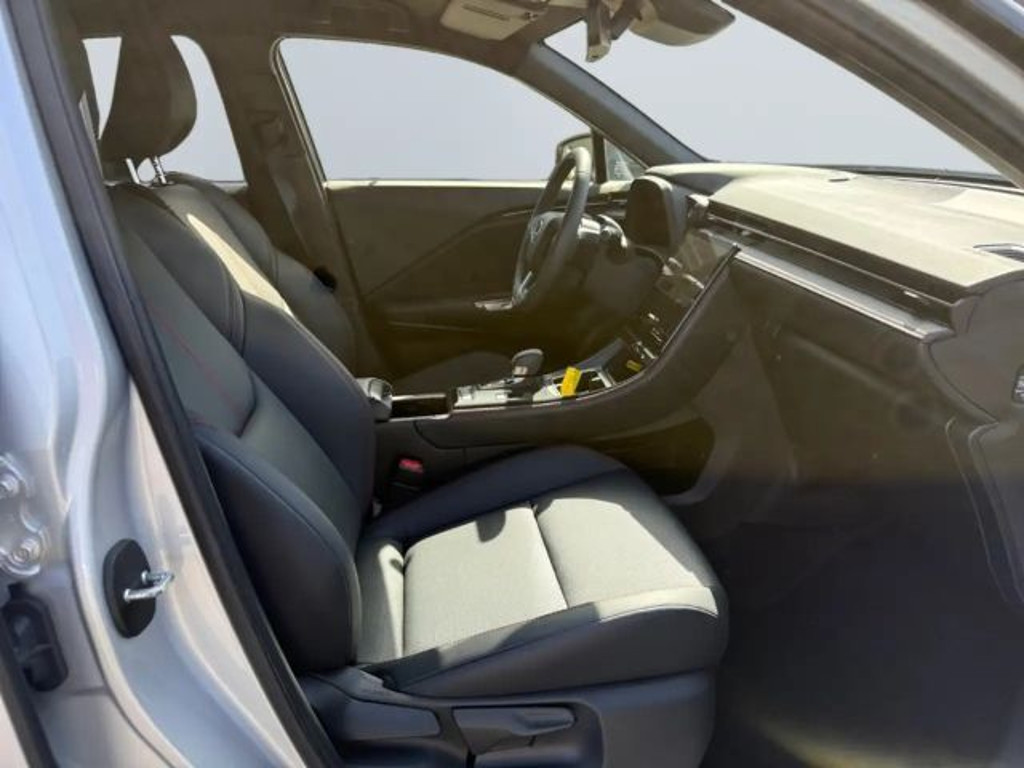 Lexus LBX
