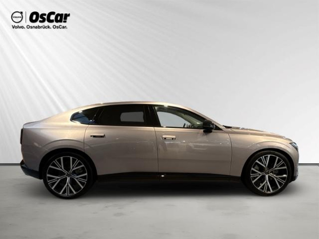 Volvo ES90