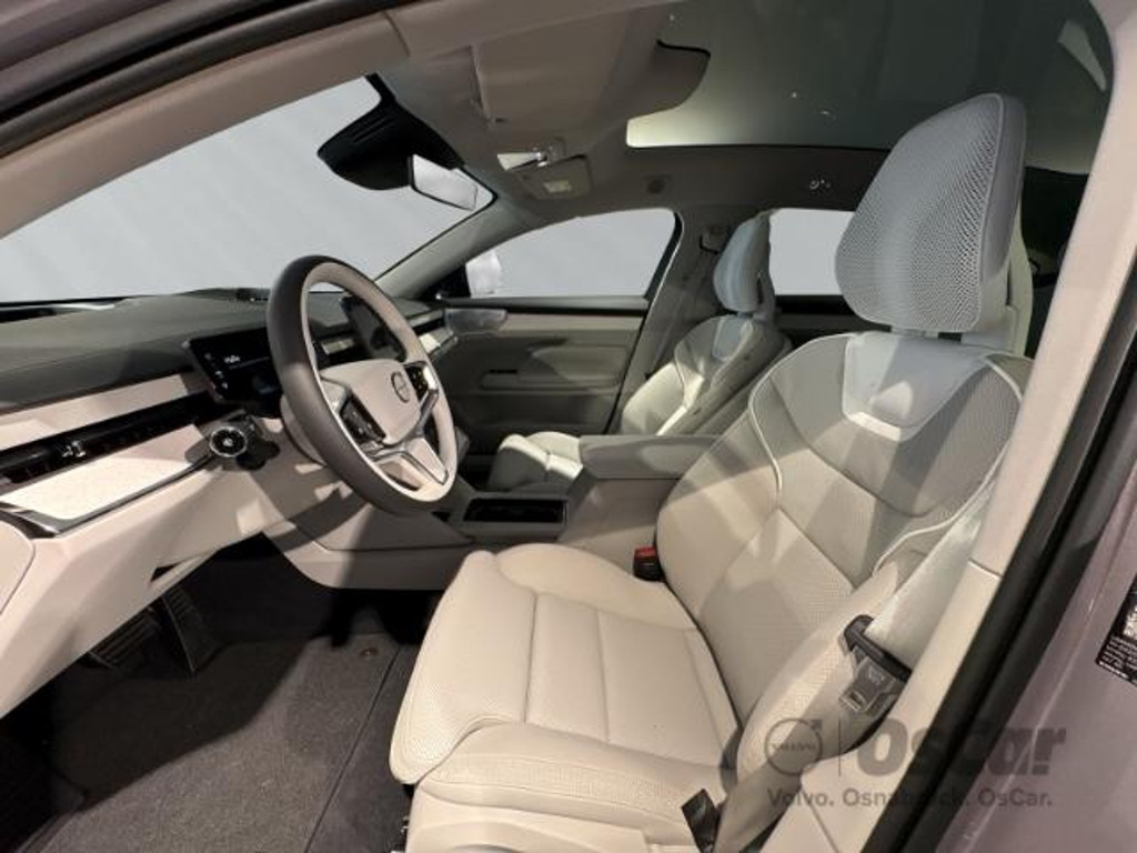 Volvo ES90