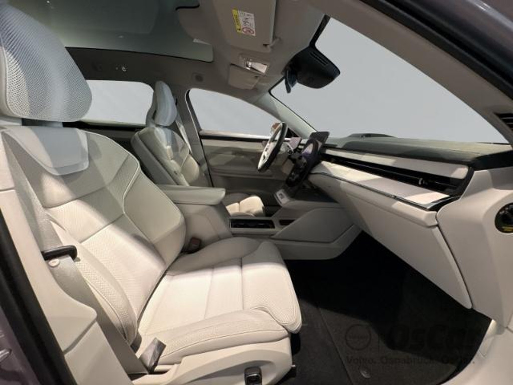 Volvo ES90