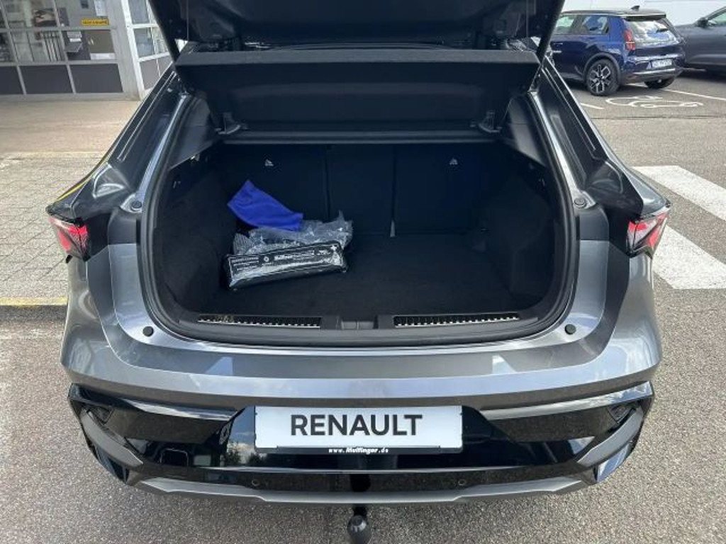 Renault Rafale