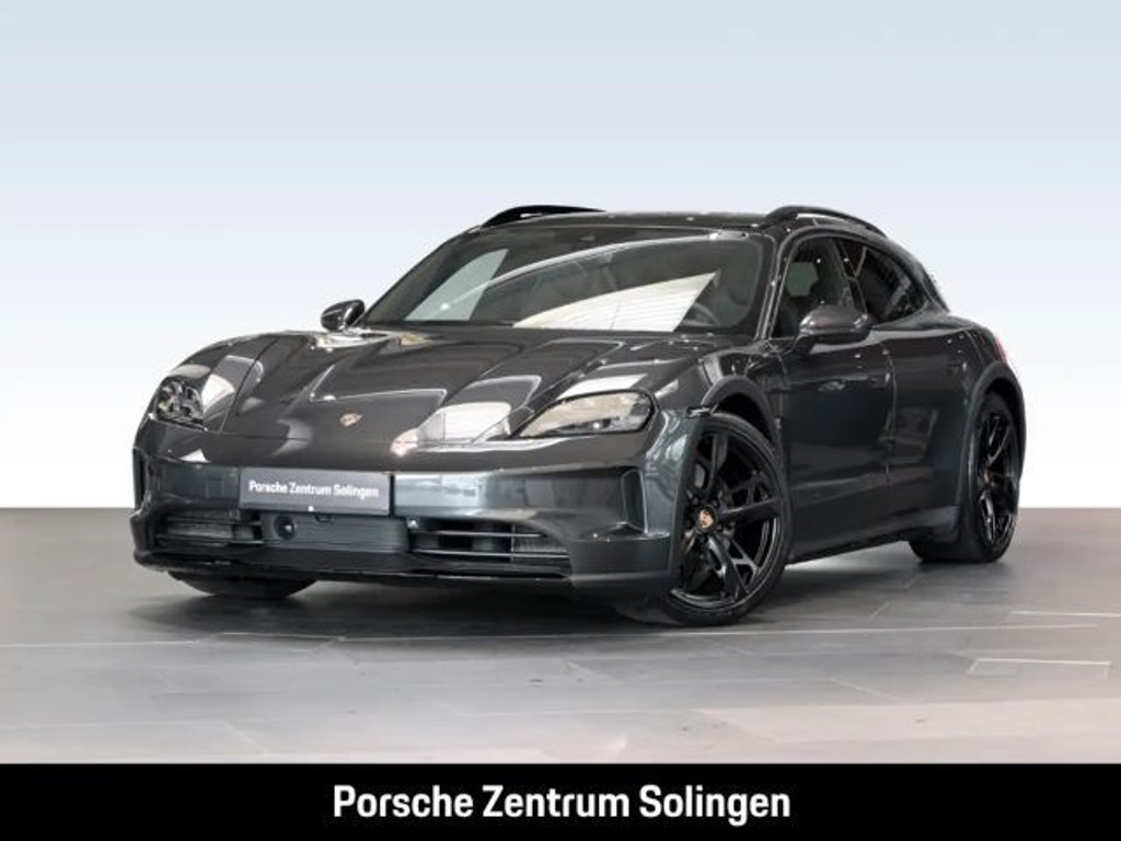 Porsche Taycan Cross Turismo 4