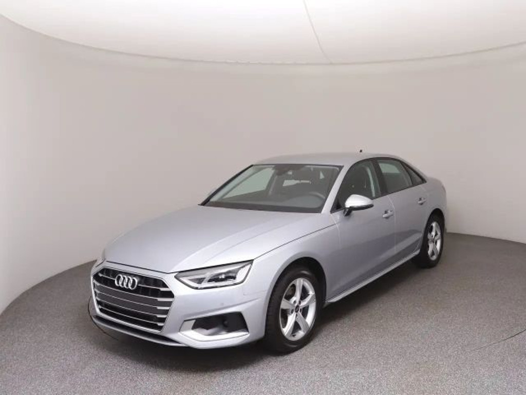 Audi A4 Sedan 30 TDI