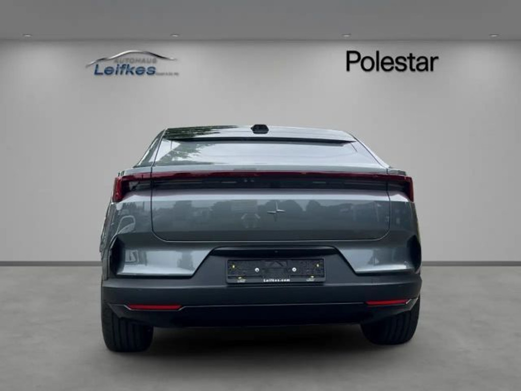Polestar 4