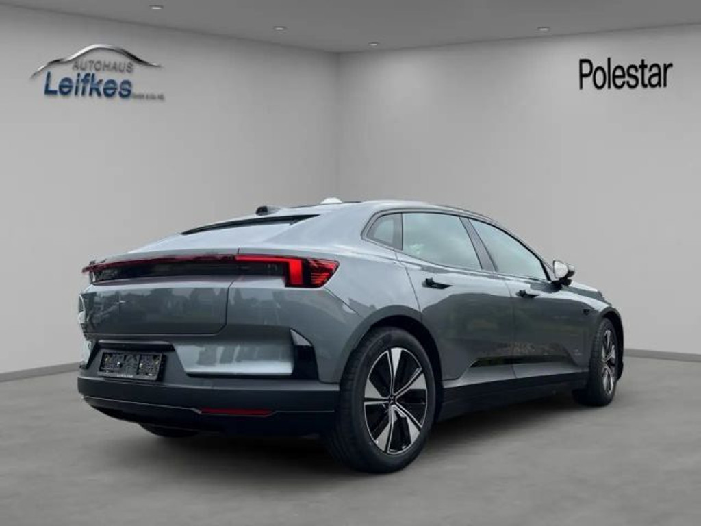 Polestar 4