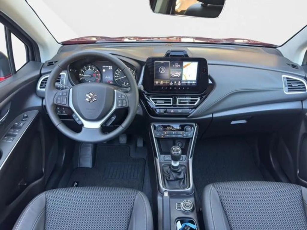 Suzuki S-Cross