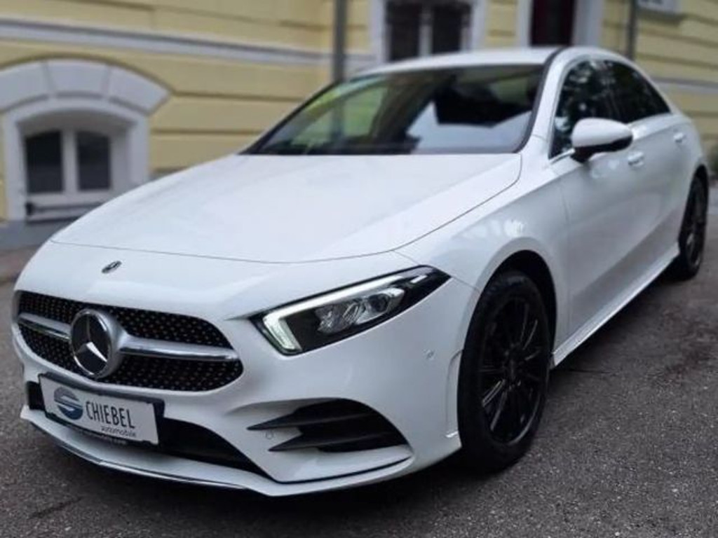 Mercedes-Benz A-Klasse A 250 AMG Line