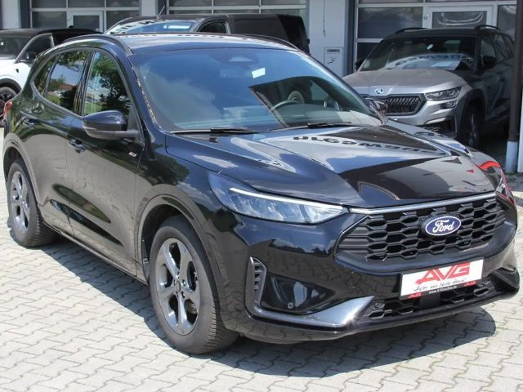 Ford Kuga ST Line Hybrid