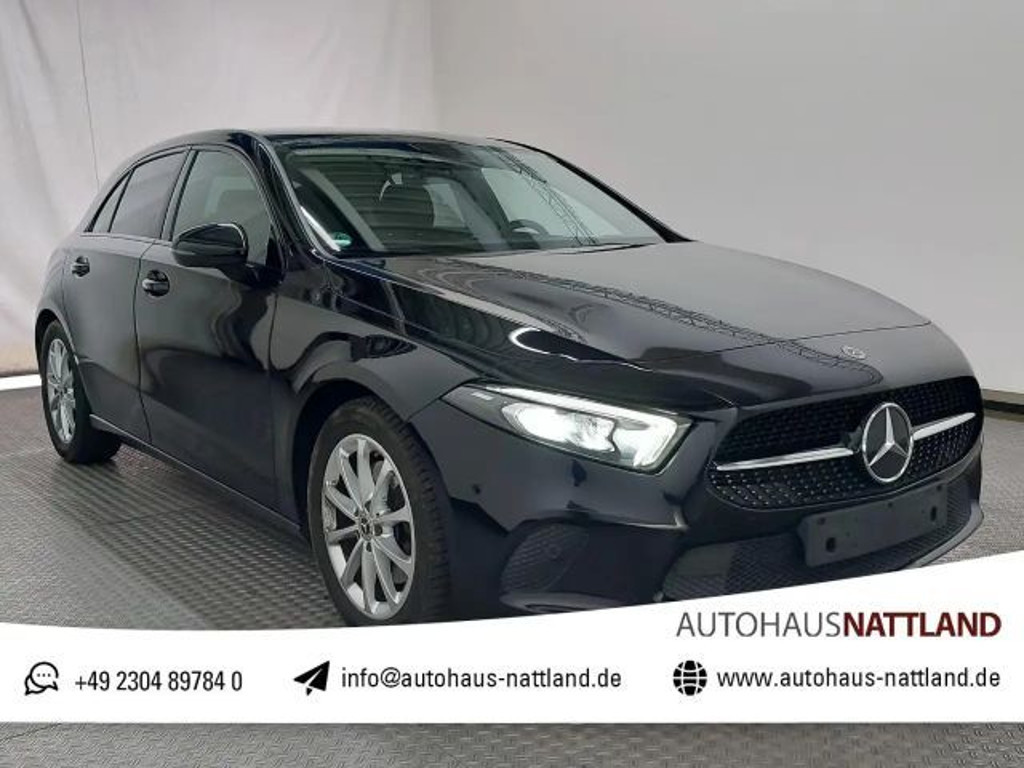 Mercedes-Benz A-Klasse A 220 Progressive A 220 d