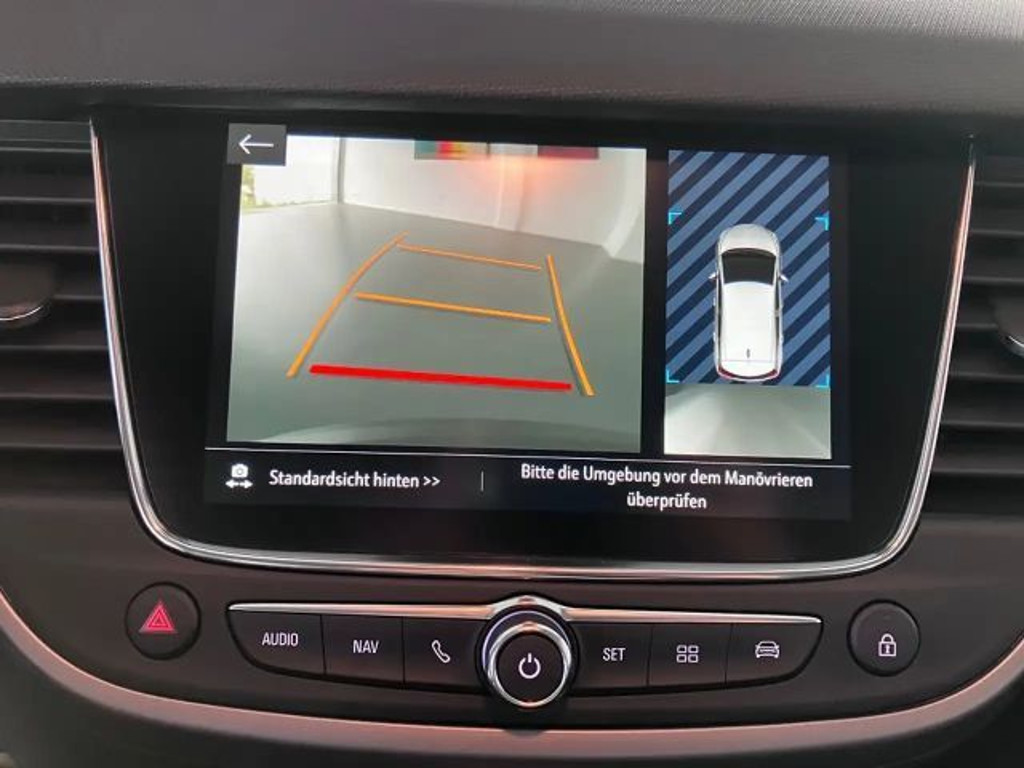 Opel Crossland X