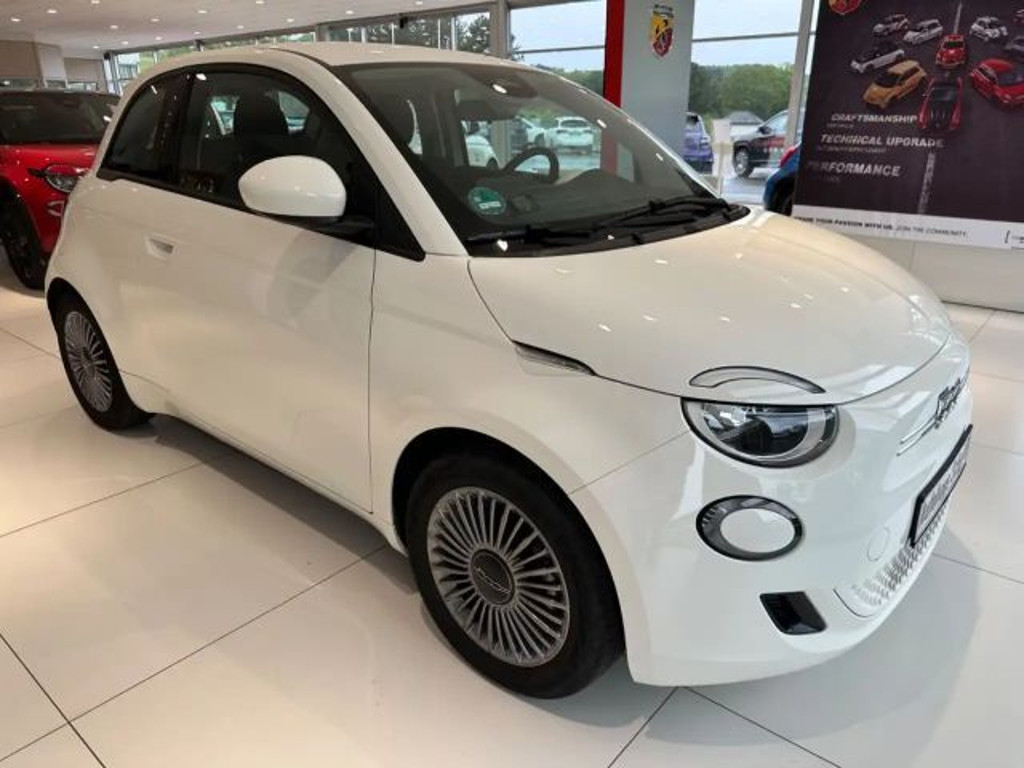 Fiat 500e 42 kWh