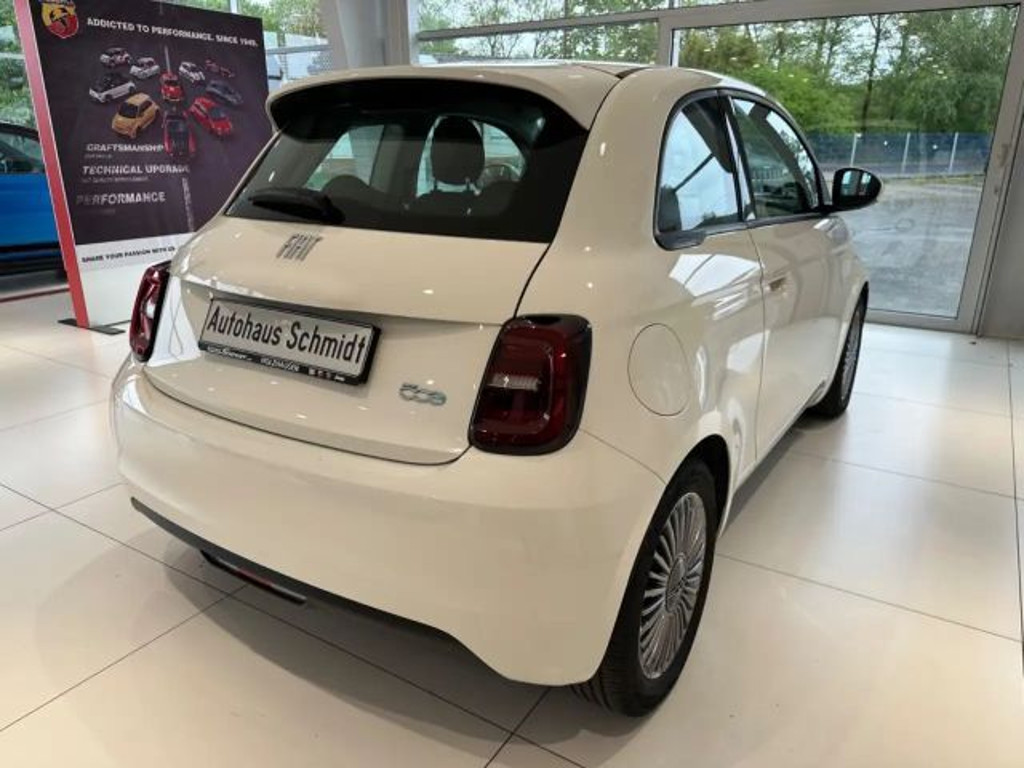 Fiat 500e