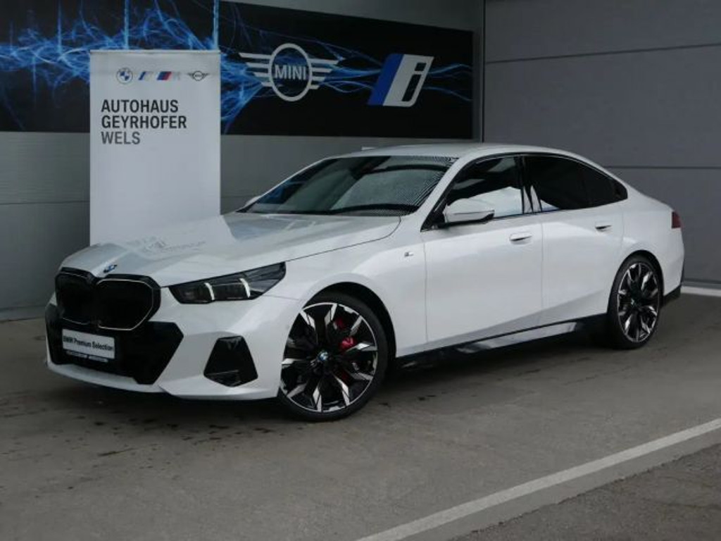 BMW 5 Serie 540 xDrive Sedan 540d
