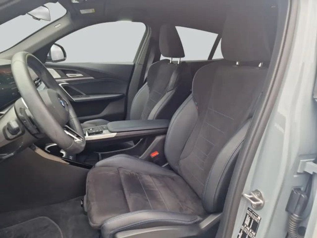 BMW iX2