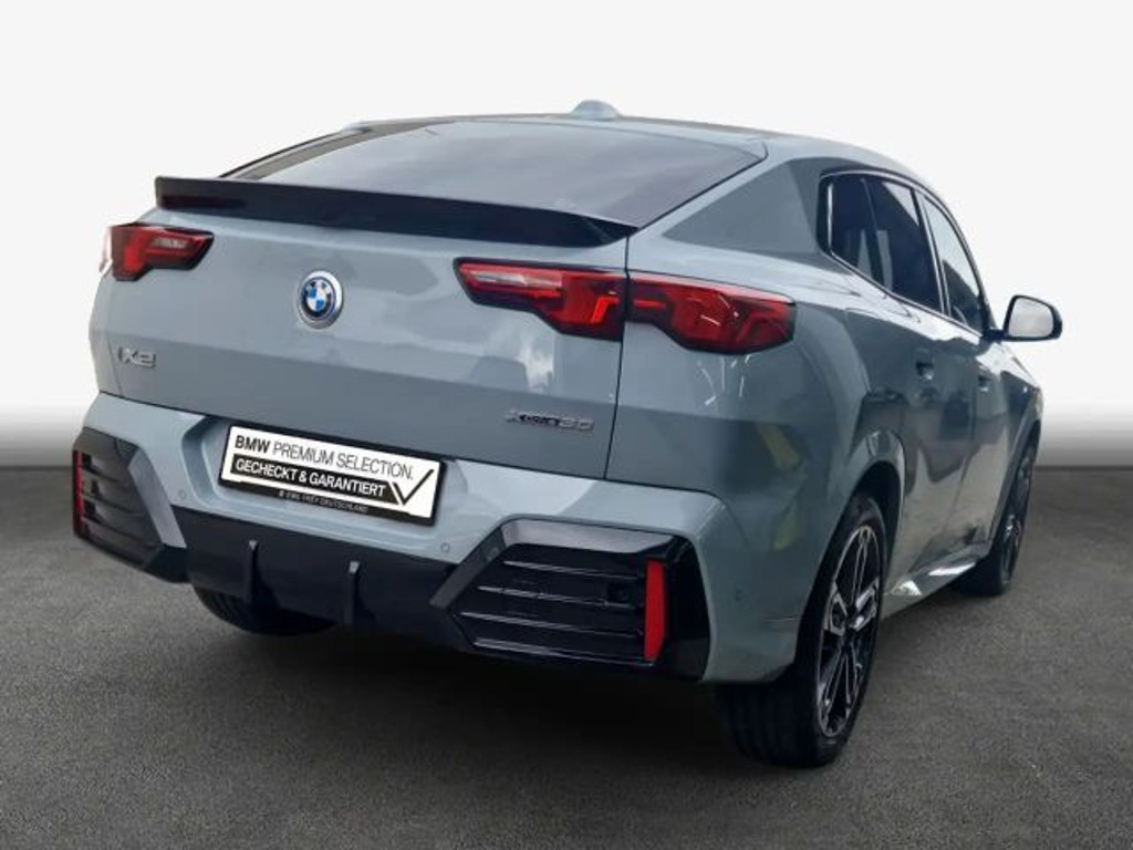 BMW iX2