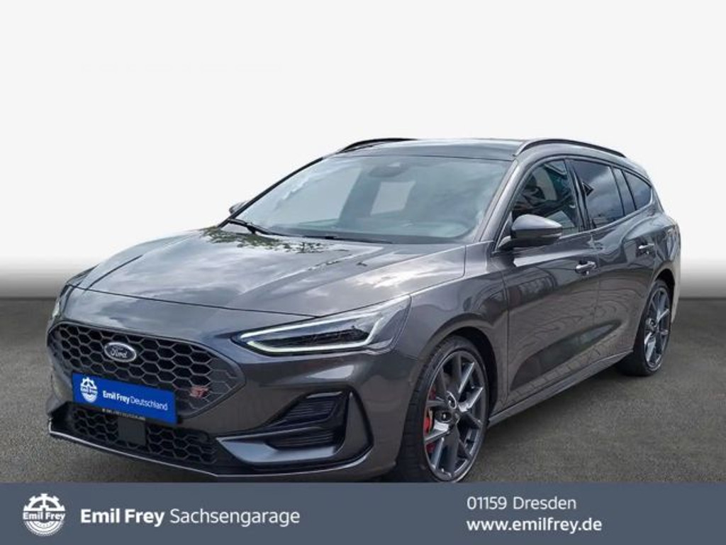Ford Focus EcoBoost Wagon ST Line