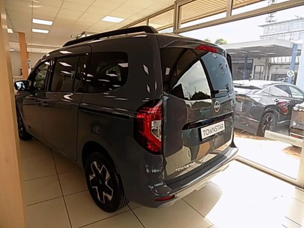 Nissan Townstar