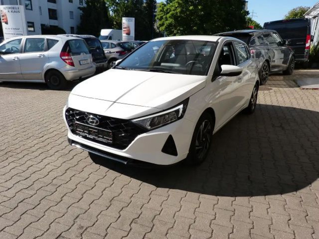 Hyundai i20 VOLL-LED ALU APPLE KLIMAAUT SHZ LHZ KAMERA