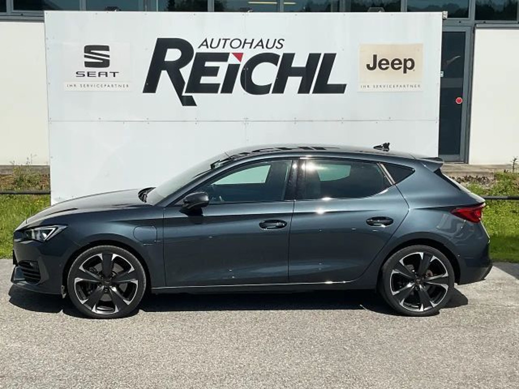 Cupra Leon e-Hybrid