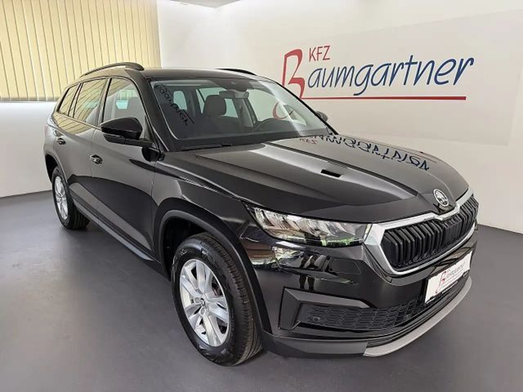 Skoda Kodiaq 2,0TDI DSG *LED*NAVI*ACC*AHK*Sitzheizung*Rückfa...