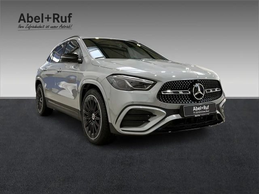 Mercedes-Benz GLA-Klasse GLA 200 AMG Line