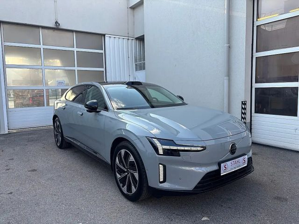 Volvo ES90
