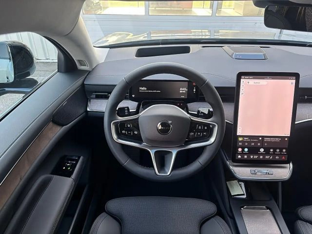 Volvo ES90