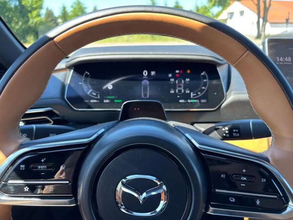 Mazda 6e