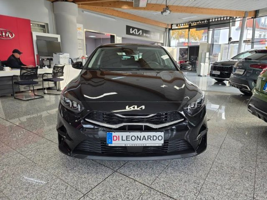 Kia Ceed Ceed Ultimate Edition Automatik Navi Kamera JBL