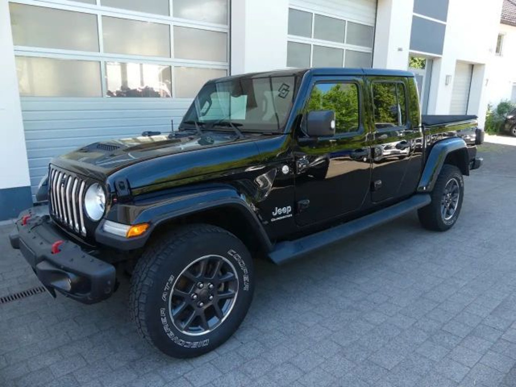 Jeep Gladiator Overland