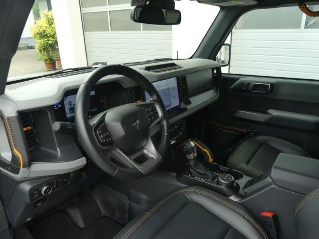 Ford Bronco