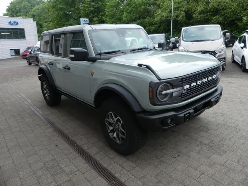 Ford Bronco