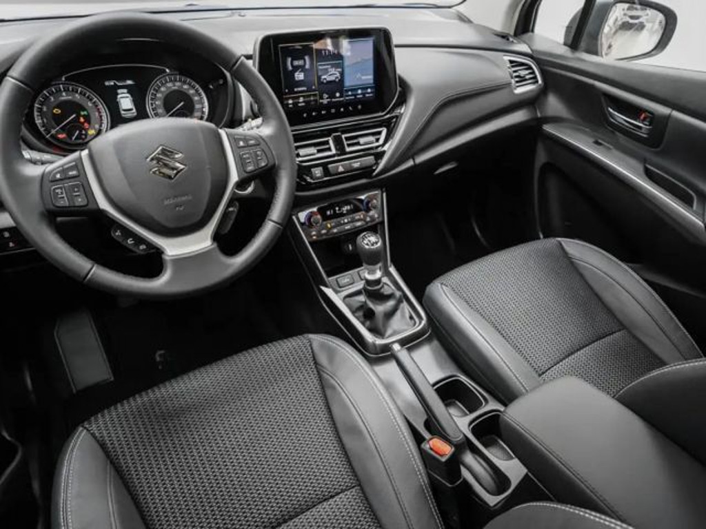 Suzuki S-Cross