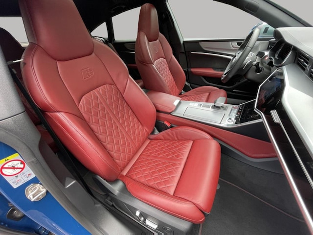Audi S7