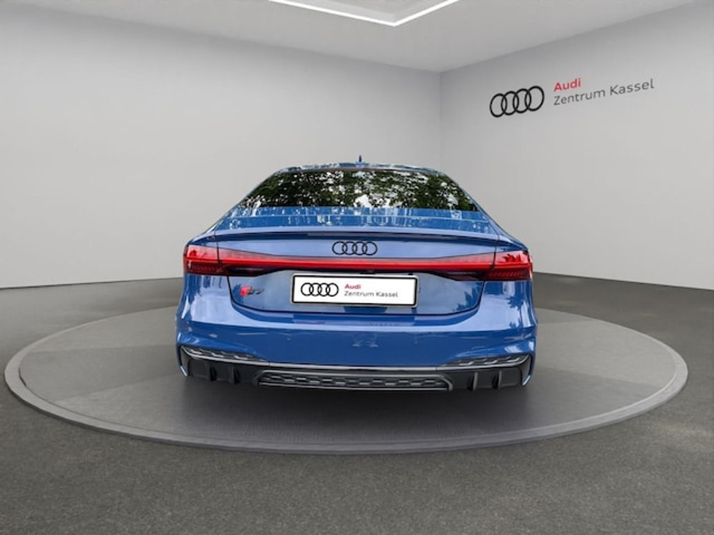 Audi S7