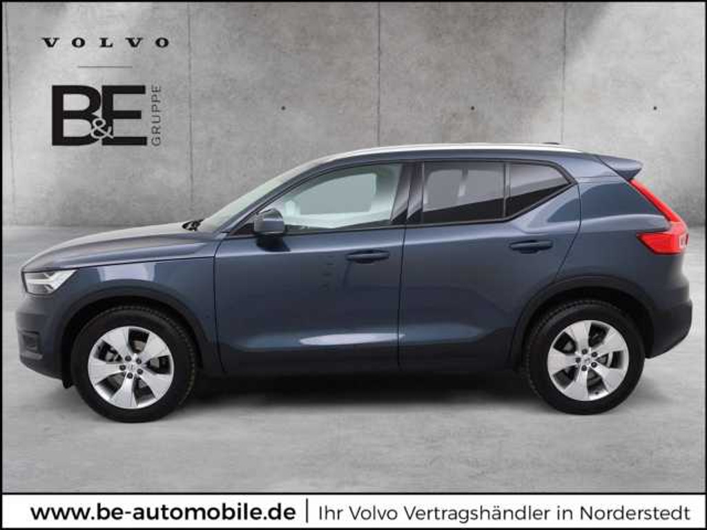 Volvo XC40 Momentum