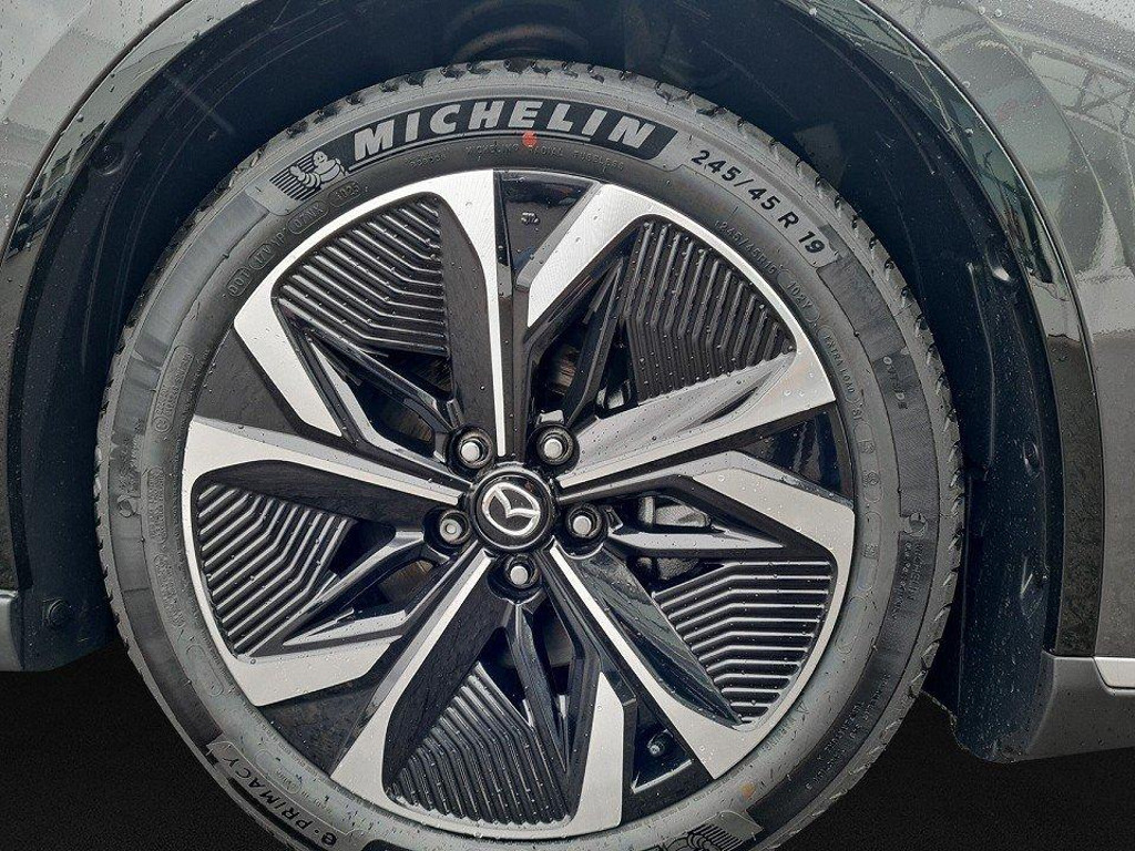 Mazda 6e