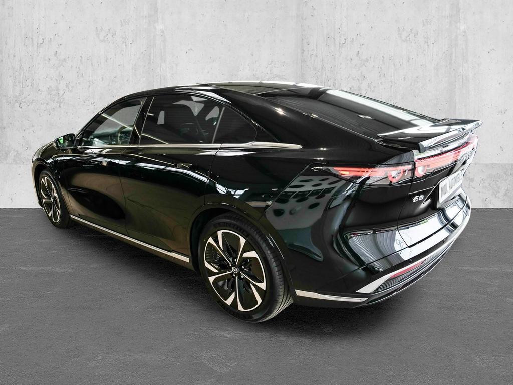 Mazda 6e