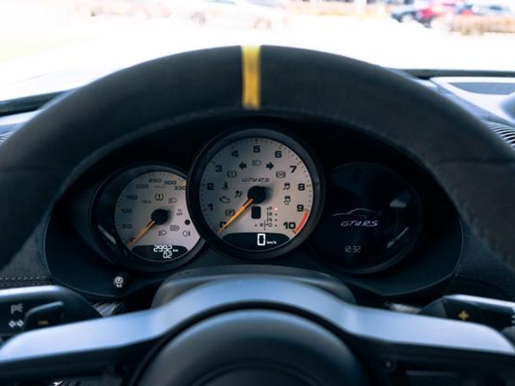 Porsche Cayman