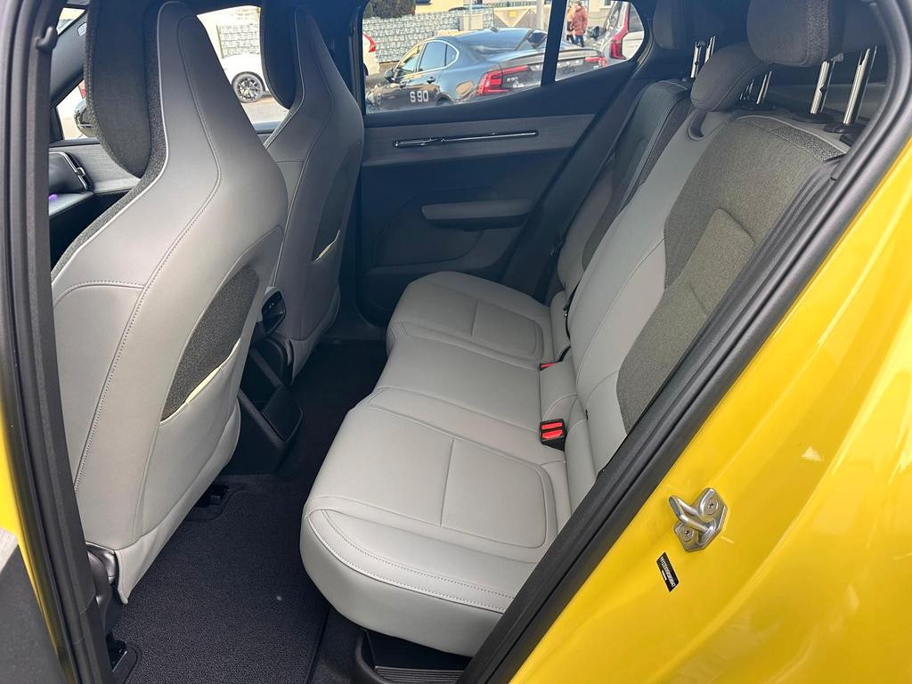 Volvo EX30