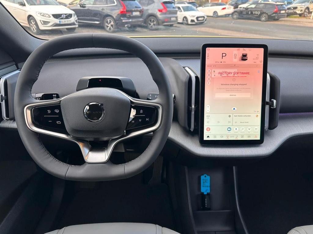 Volvo EX30