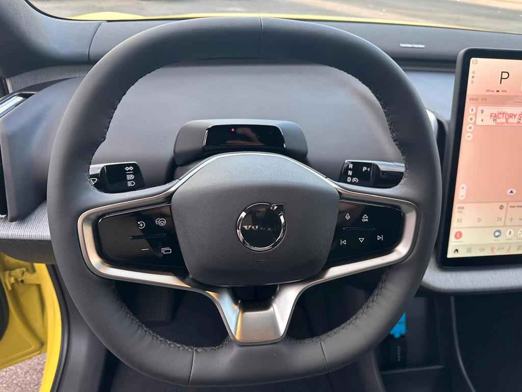 Volvo EX30