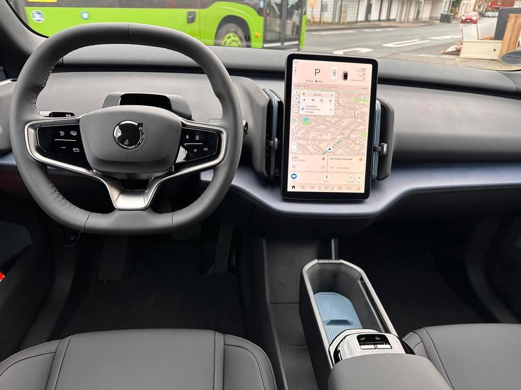 Volvo EX30