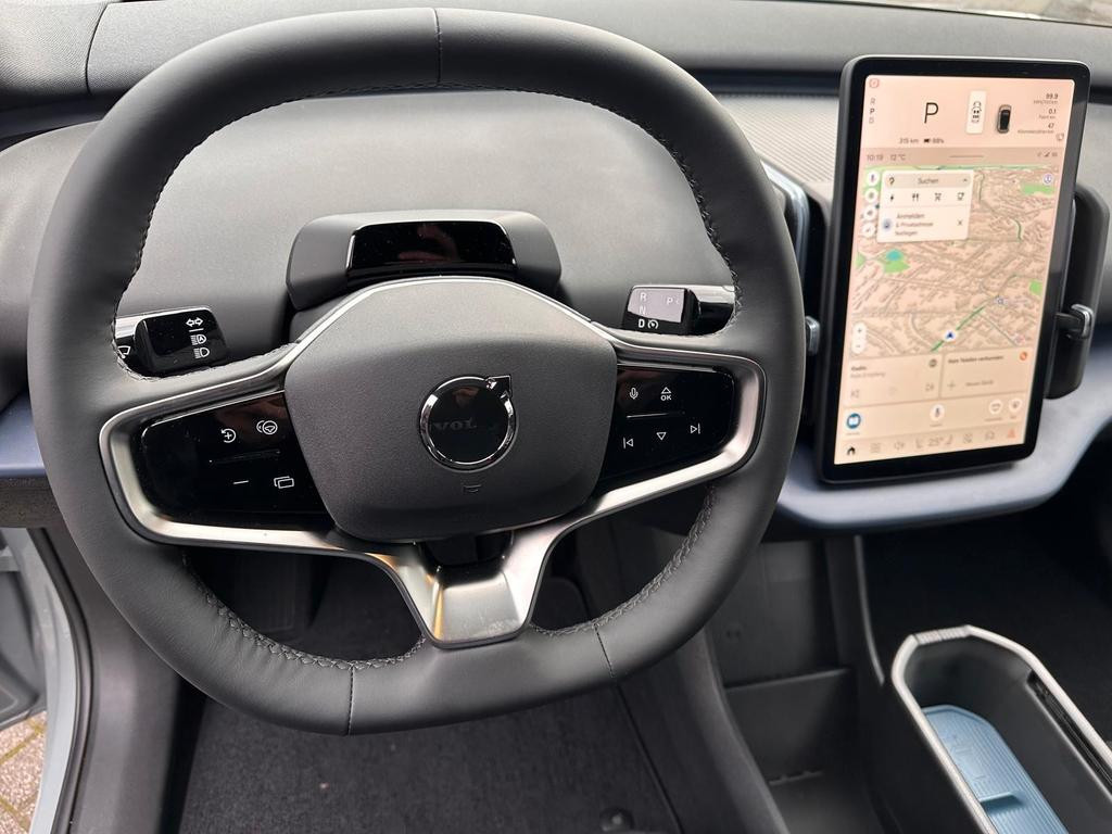 Volvo EX30
