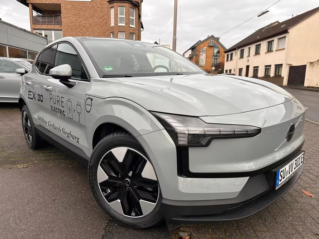Volvo EX30