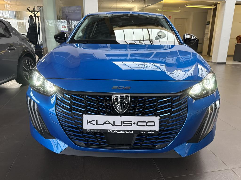 Peugeot e-208