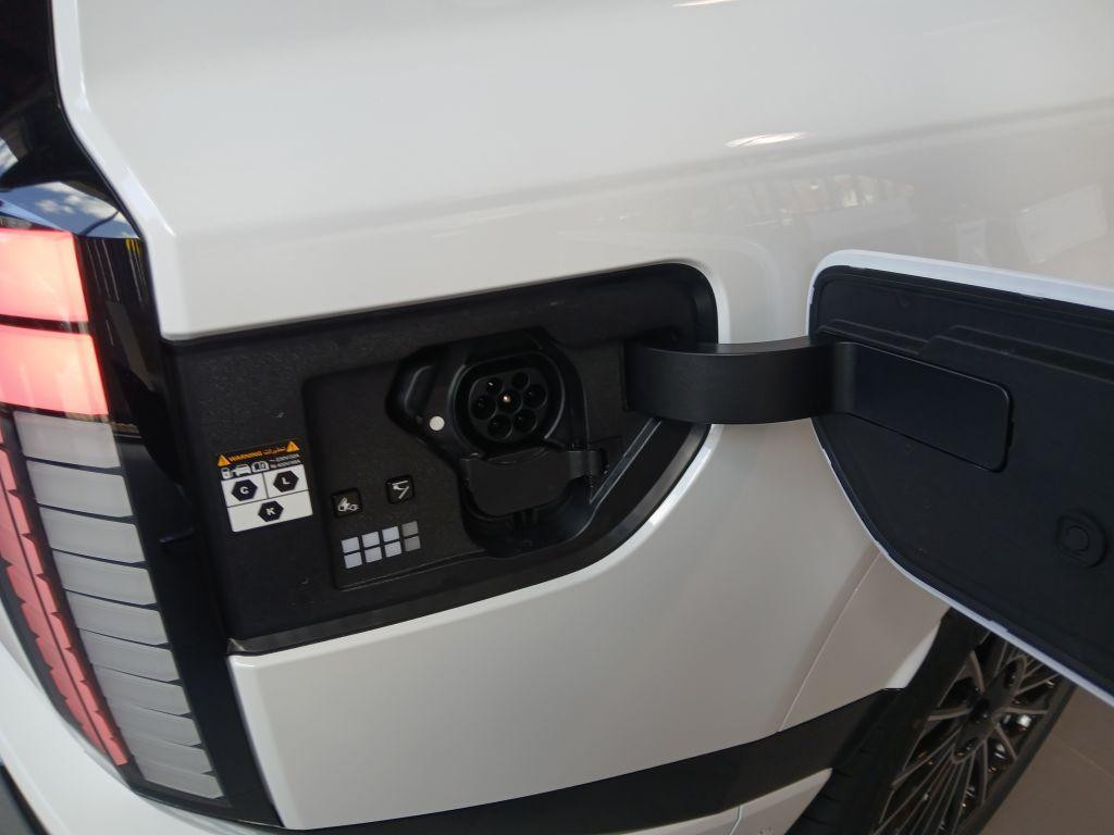 Hyundai IONIQ 9